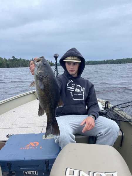 Fishing att.1gmYmXR00FtLO29NXs0M89lKKGRpHKZMfz5Cz7 ERZI